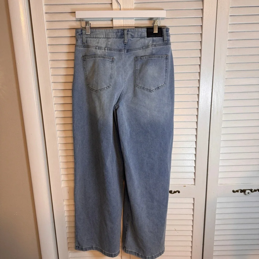 BCBGMaxAzria light wash